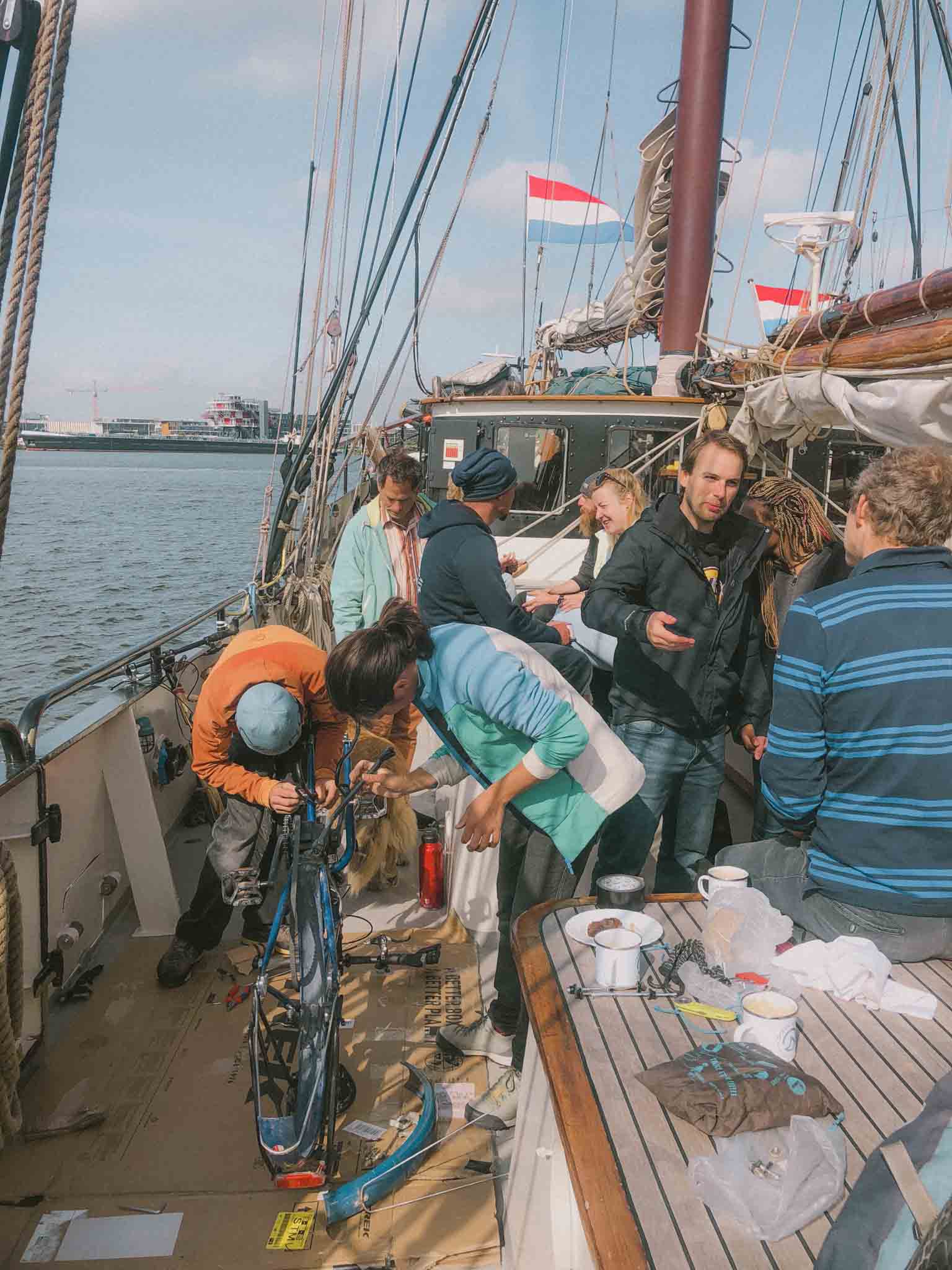 Ocean Nomads Travel by sailboat across the atlantic 20
