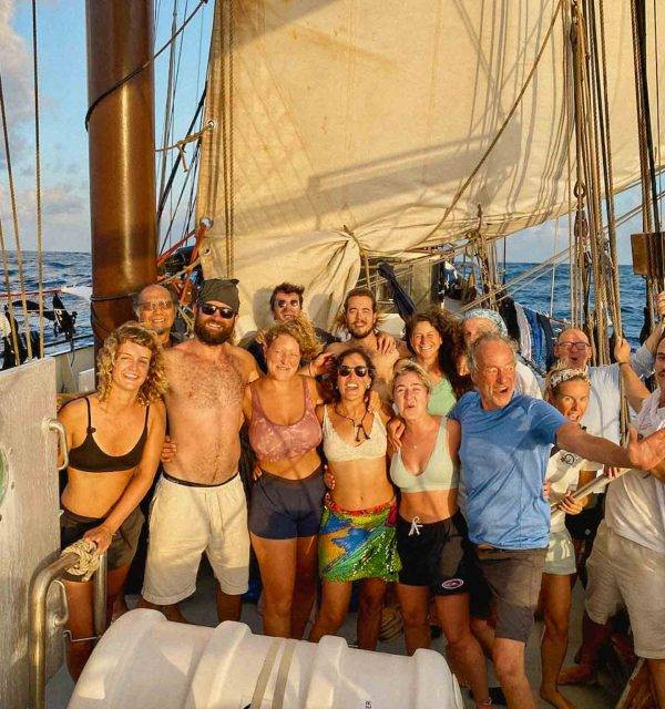 Ocean Nomads sailing the atlantic 626